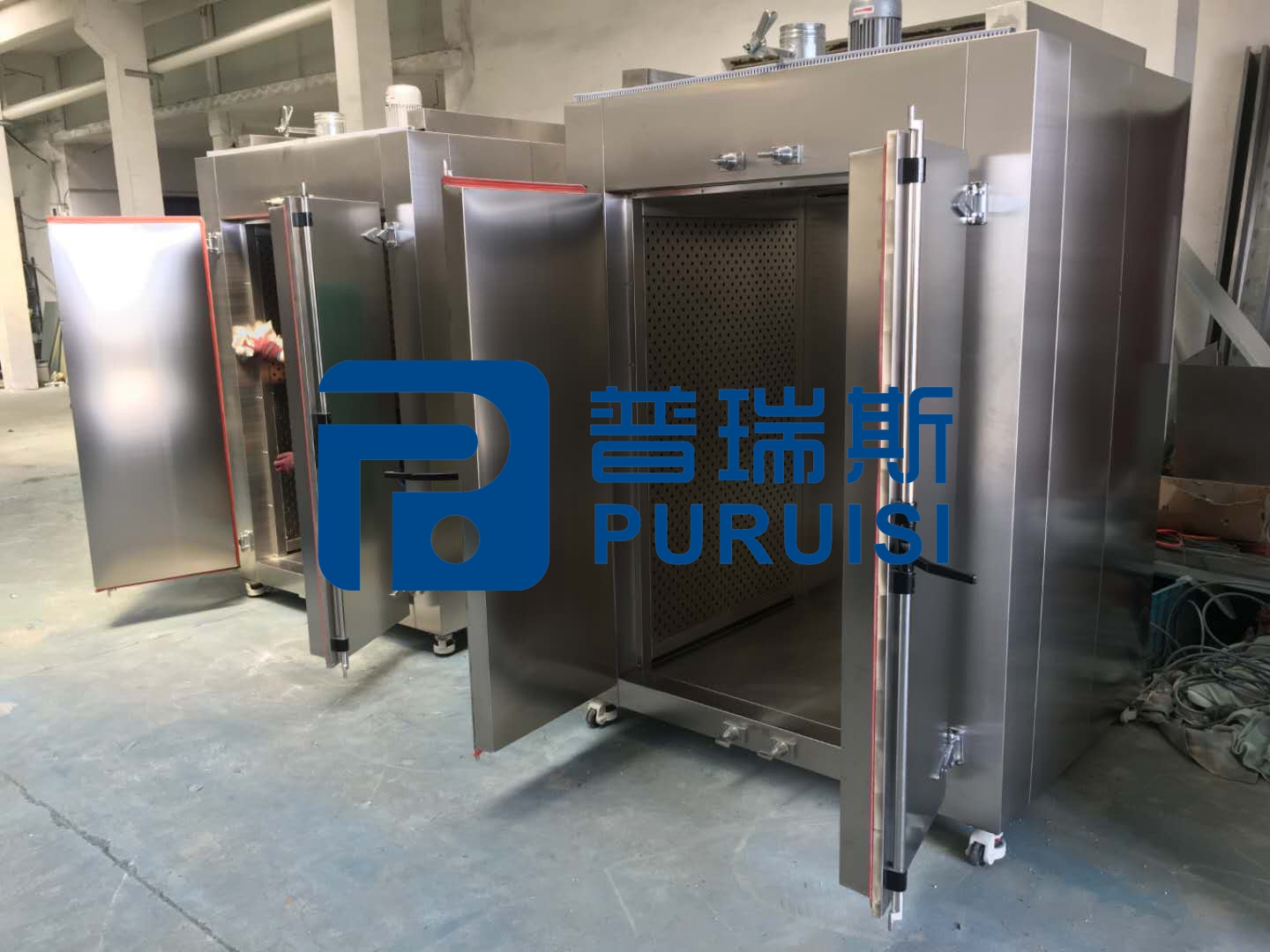 航空軍工高鐵汽車行業(yè)烘箱